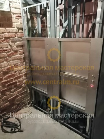 2 ресторанных лифта в общей шахте - Ресторанные лифты